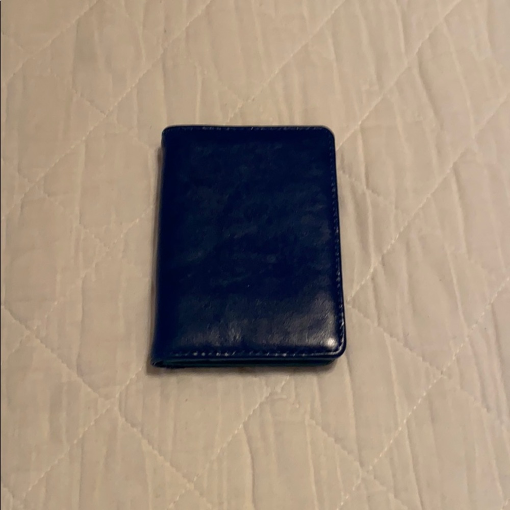 DKNY wallet